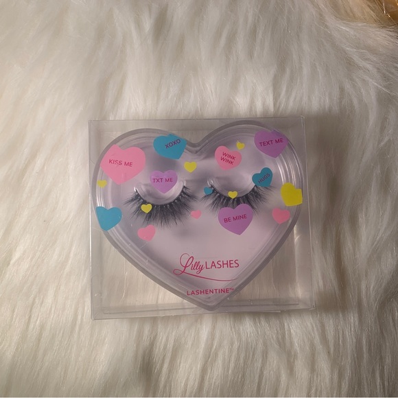 Lilly Lashes Faux 3D Full Mink Miami Lashentine False Eyelashes LV5 Black - Picture 2 of 4